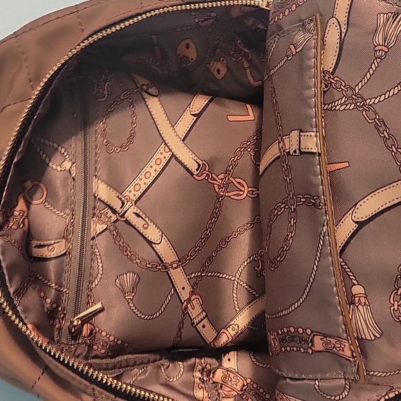 Vegan Mini Backpack - Picture 4 of 7